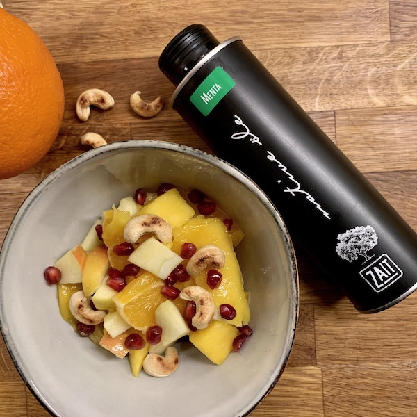 obstsalat mit zait minzoel