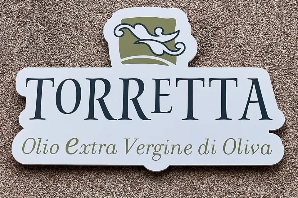 Unsere Produzentin Maria Provenza und ihre Frantoio "Torretta" sind im Finale des Ercole Olivario 2025.